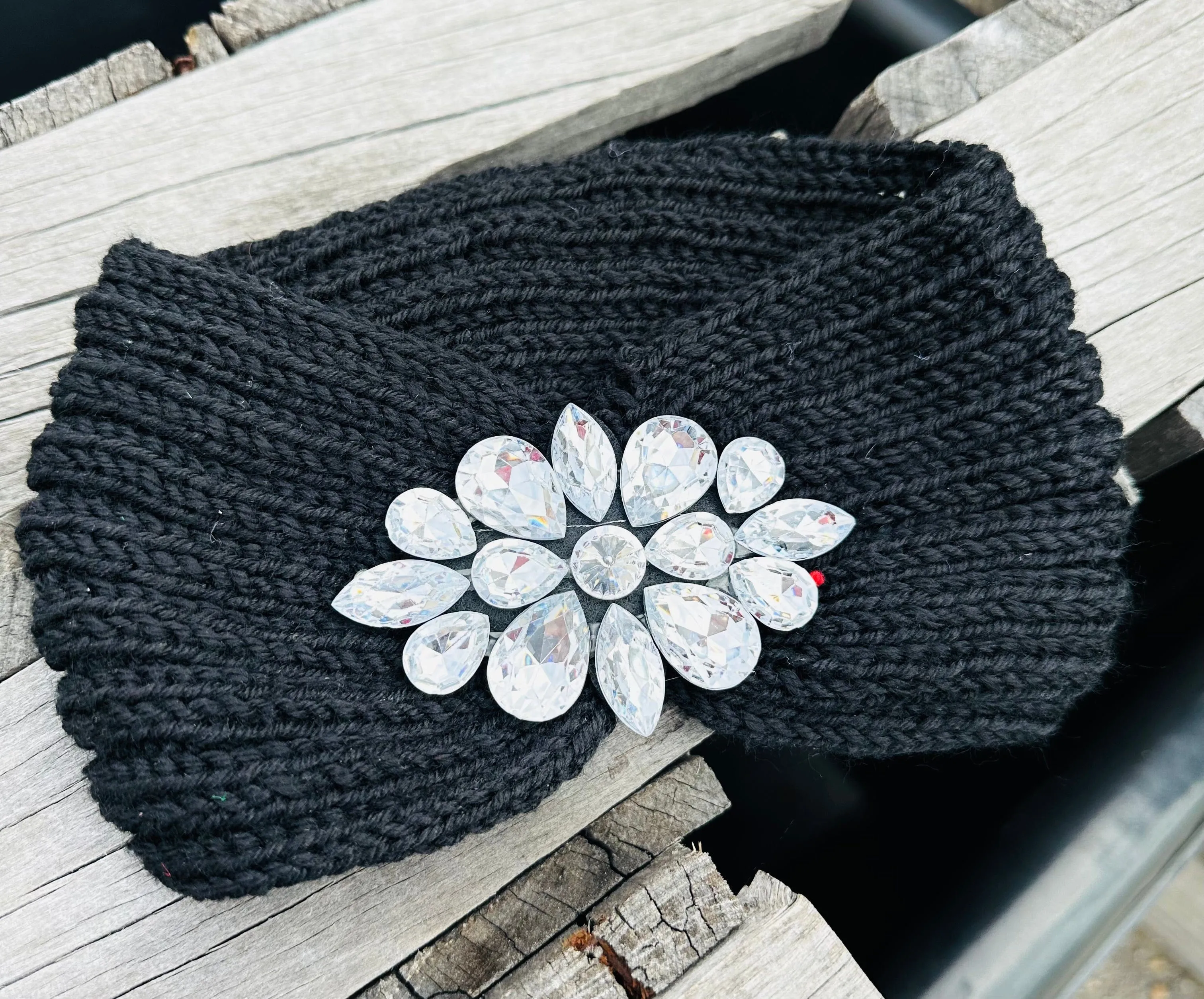 Black Stone Head Wrap