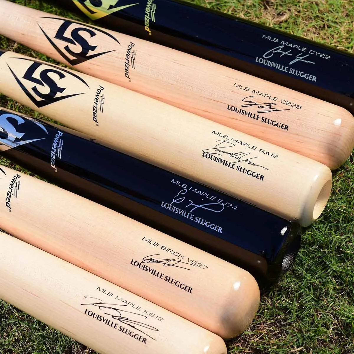 Louisville Slugger MLB Prime Signature Series CY22 Christian Yelich Game Model Wood Baseball Bat: WBL2435010