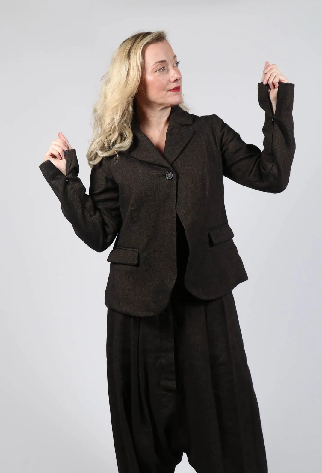 Open Arm Jacket in Kaffee