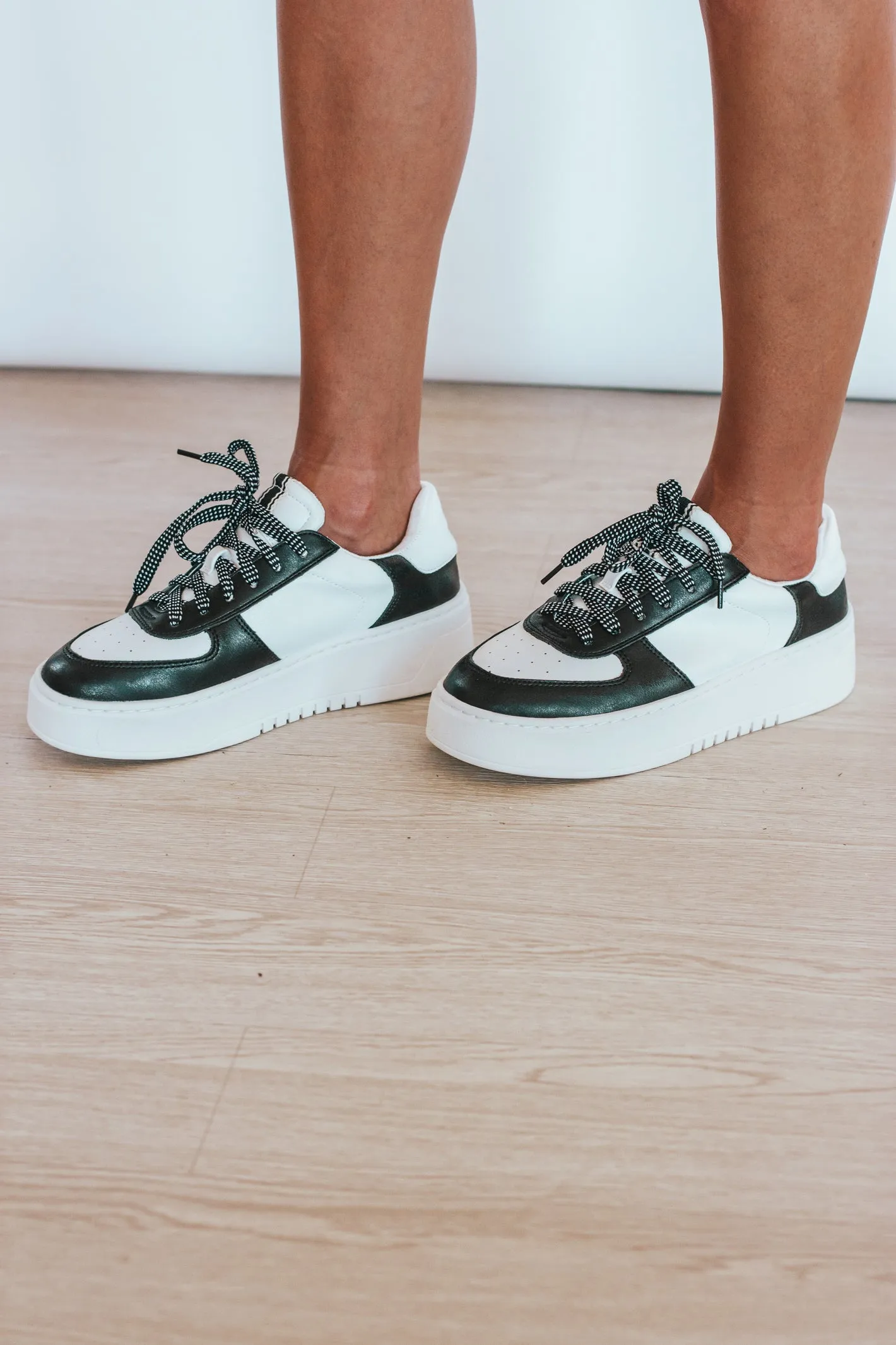 Shirley Black and White Sneaker